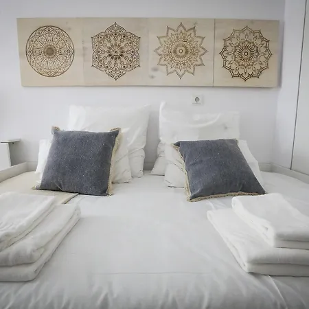 Πανσιόν 67 Suites 3*