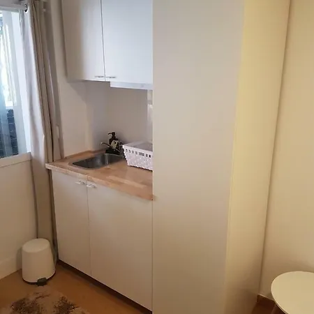 Πανσιόν 67 Suites 3*