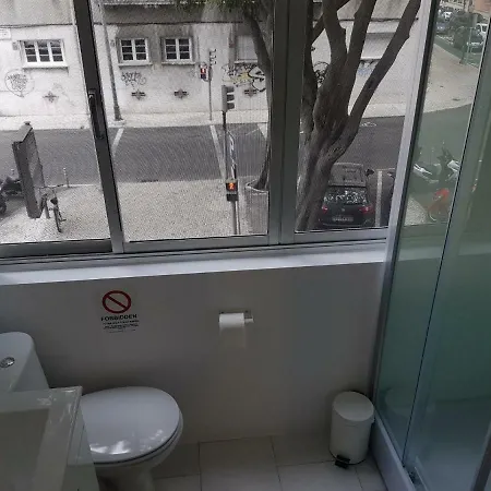 67 Suites Πανσιόν